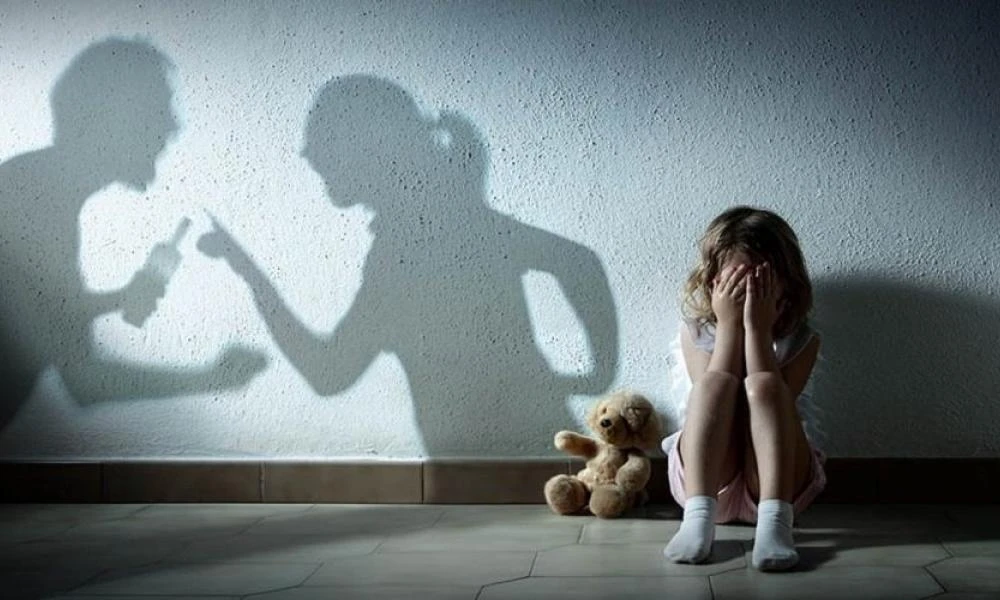 Βόλος: Σοκαριστική καταγγελία 35χρονης για τον σύντροφο της- "Μου έριξε οινόπνευμα στο στόμα για να με κάψει"